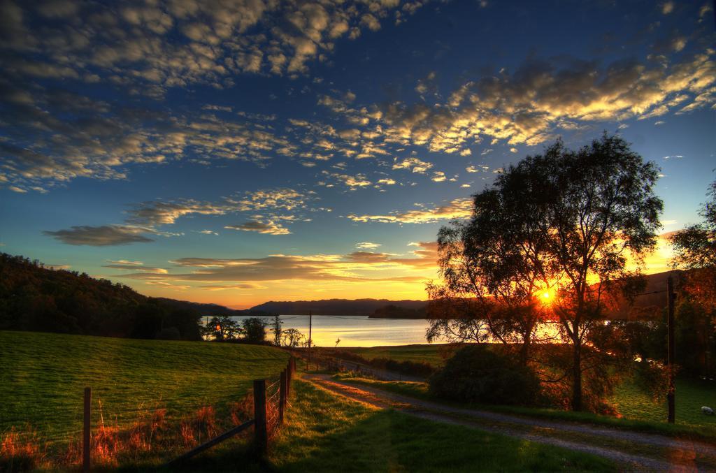 Blarghour Farm Cottages Overlooking Loch Awe Ardchonnell Exterior photo
